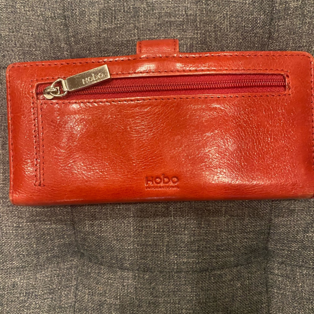 HOBO Red Card Wallet EUC - Picture 5 of 8